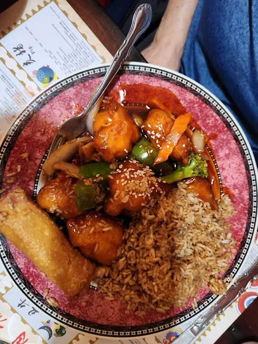 Wing Lee Chinese Restaurant 9