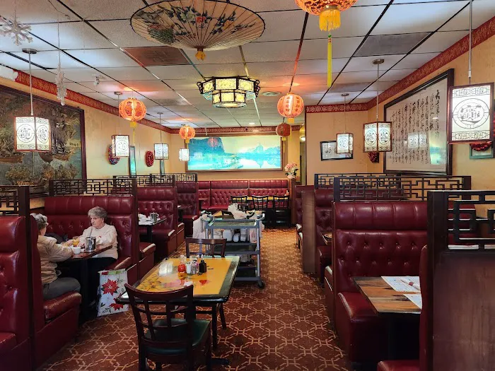 Wing Lee Chinese Restaurant 4