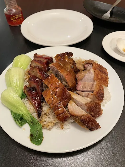 Sun Hong B B Q & Seafood Restaurant 8