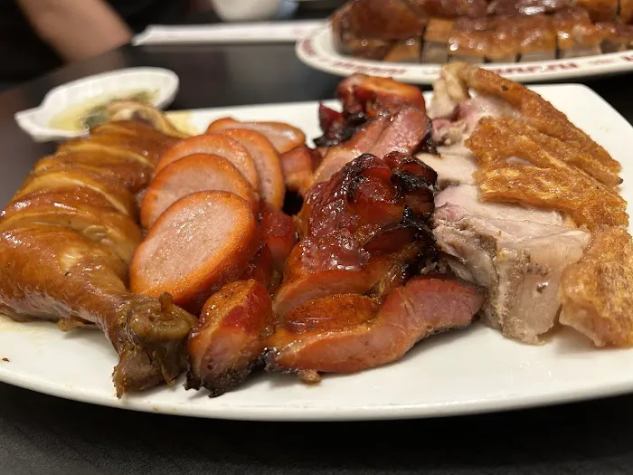 Sun Hong B B Q & Seafood Restaurant 4