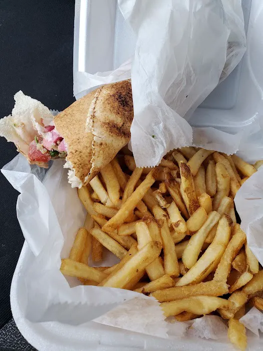 Rafic's Falafel 4