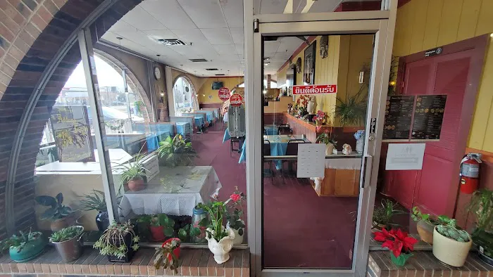Penn's Thai Kitchen 10