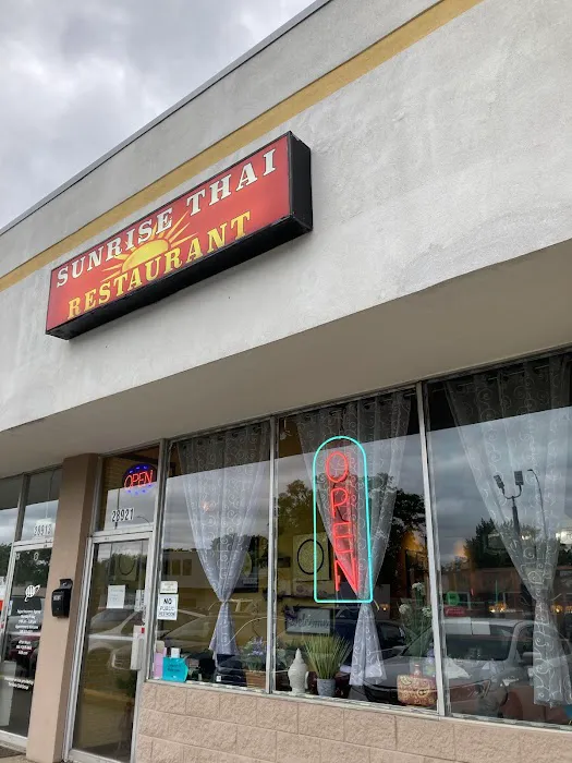 Sunrise Thai Restaurant 6