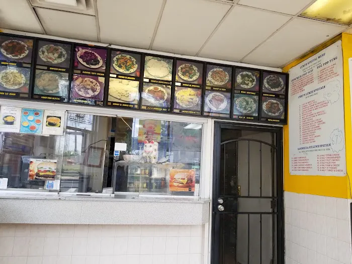 Sammy Carry-Out 9