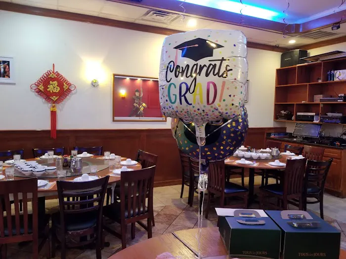 Full Kee Restaurant 4