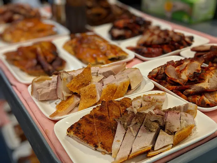 Hong Kong Pearl Seafood Restaurant 7