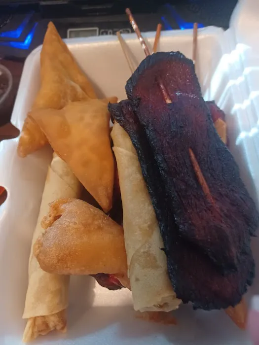 Ho's Chinese Carryout 7