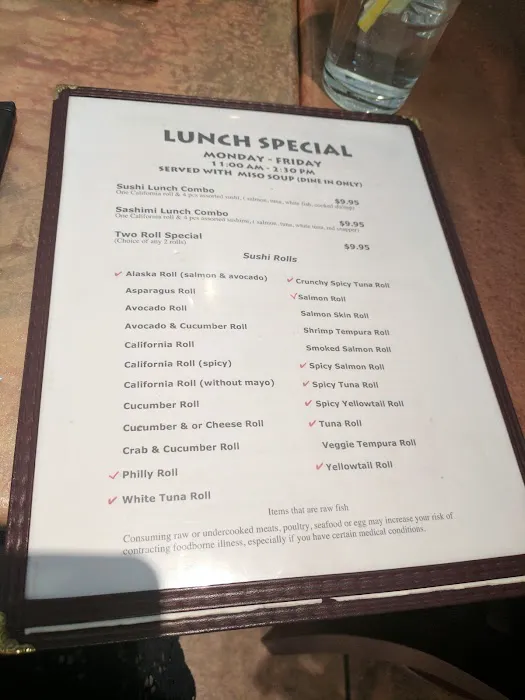 Rien Tong Thai Asian Restaurant & Sushi Bar 7