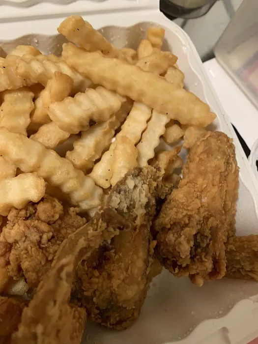 Eddies Carryout Restaurant 4