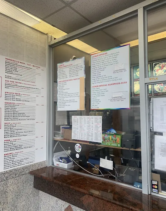 Danny's Carryout 7