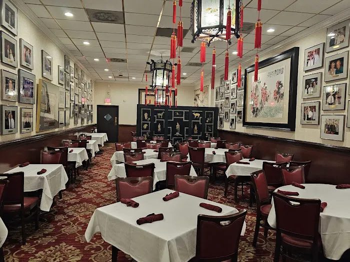 Peking Gourmet Inn 4