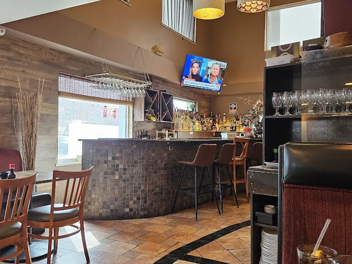 John Holly's Asian Bistro(Downing) 8
