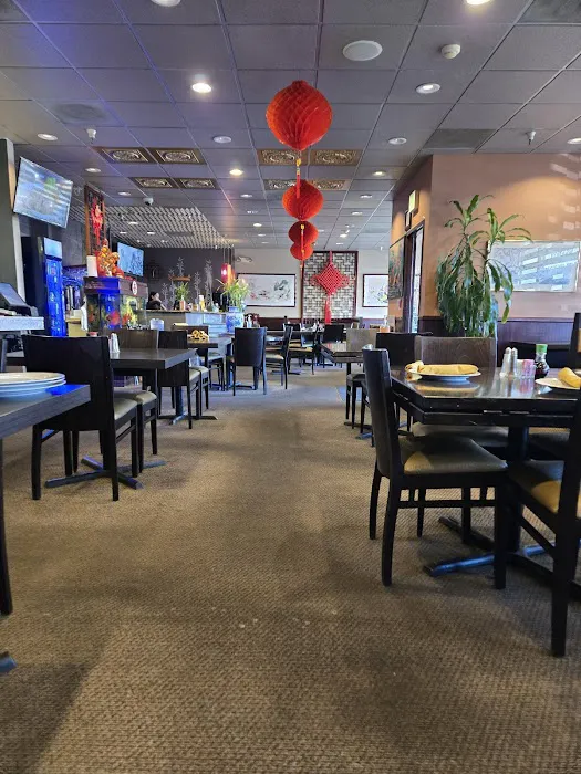 Golden Shanghai Restaurant 7