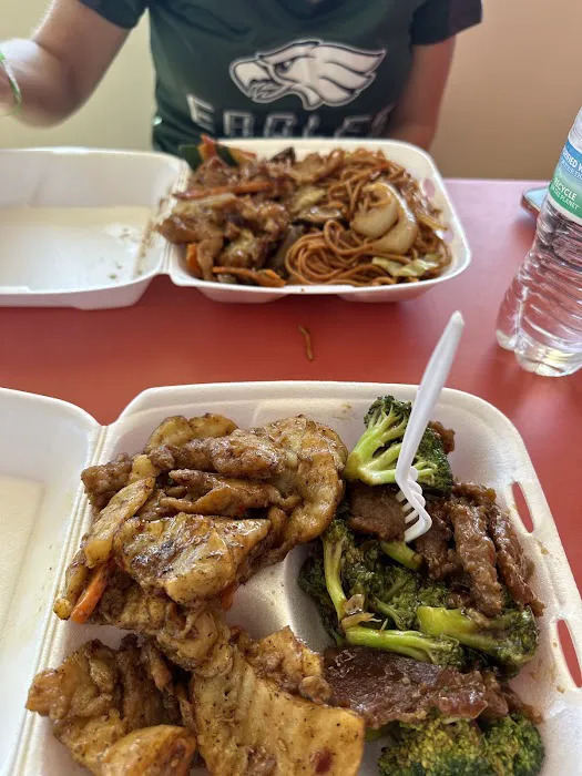 Thai and Chinese Express 8