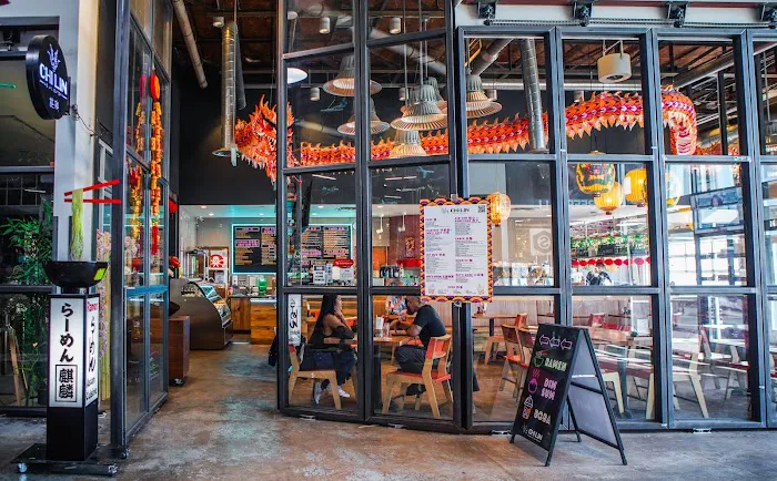 Chi Lin at Stanley Marketplace 1