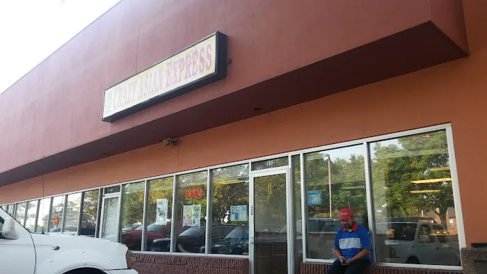 Crazy Asian Express 1