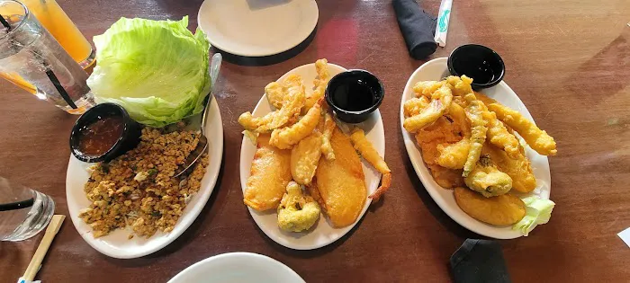 Zen Asian Sushi Bar & Grill 4