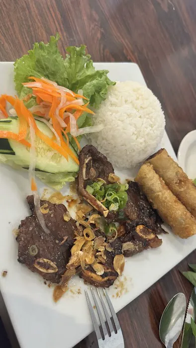 Pho 8 Vietnamese & Chinese Restaurant 5