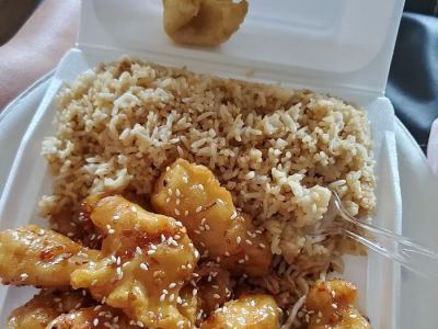 Canton Chinese Restaurant 0