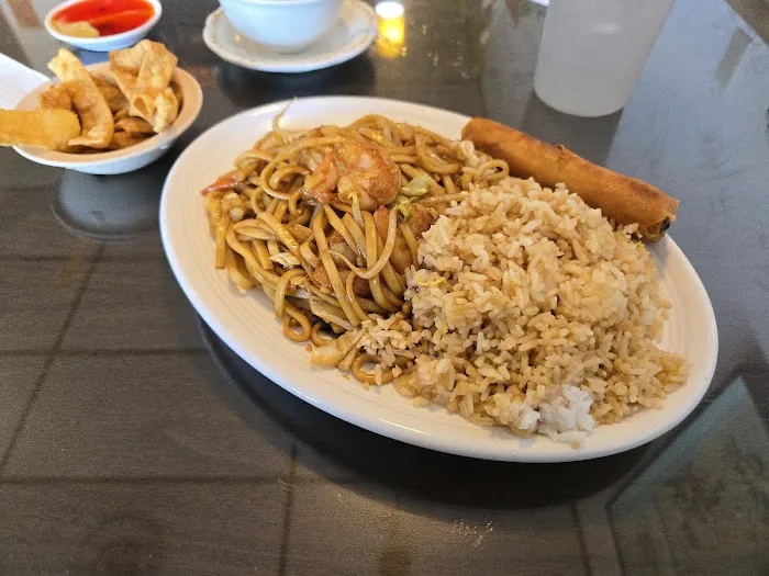 Canton Chinese Restaurant 7