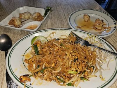 US Thai Cafe 0