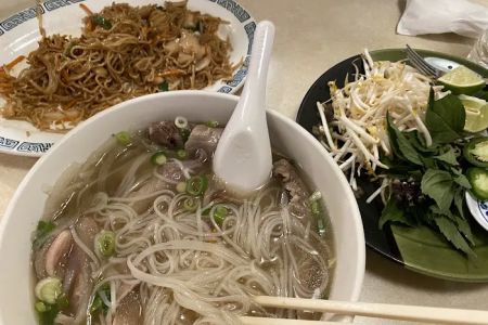 Pho Dong Huong Restaurant