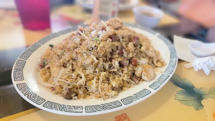 Pho Dong Huong Restaurant 8