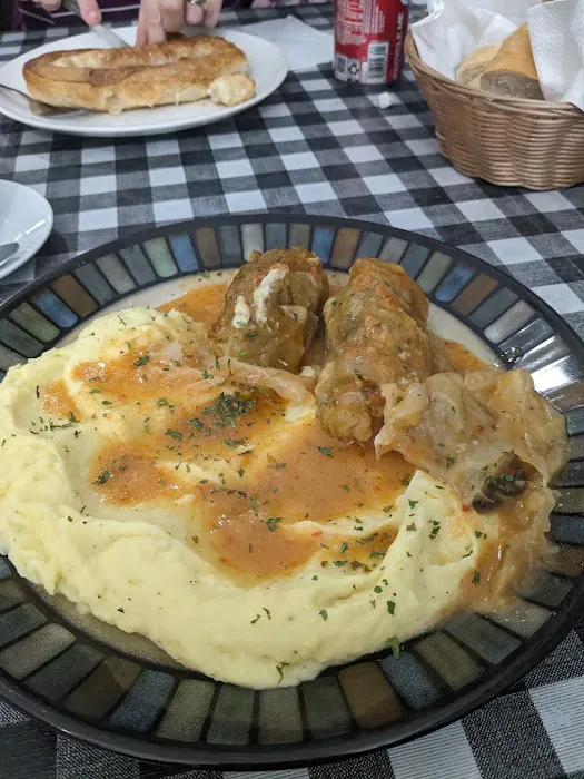 dragons cafe 2