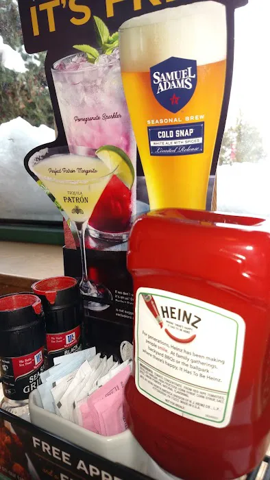 Applebee's Grill + Bar 8