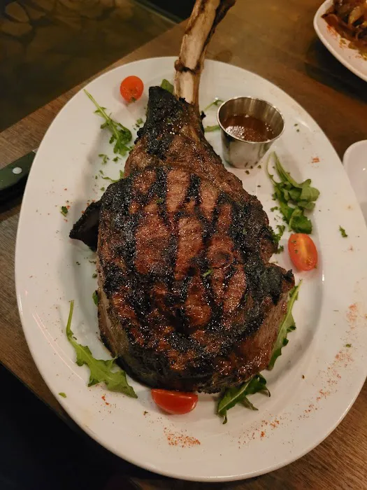 Aqua Vino Restaurant 5