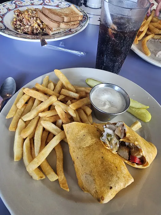 Killino's Riverside Diner 6