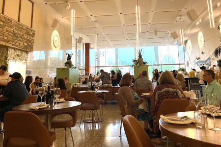 Nostro Restobar and Lounge
