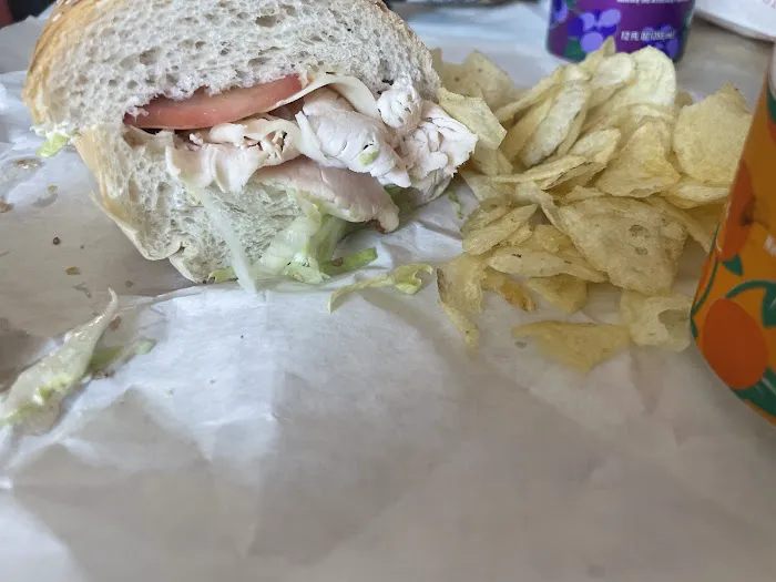 Mello's Subs 7