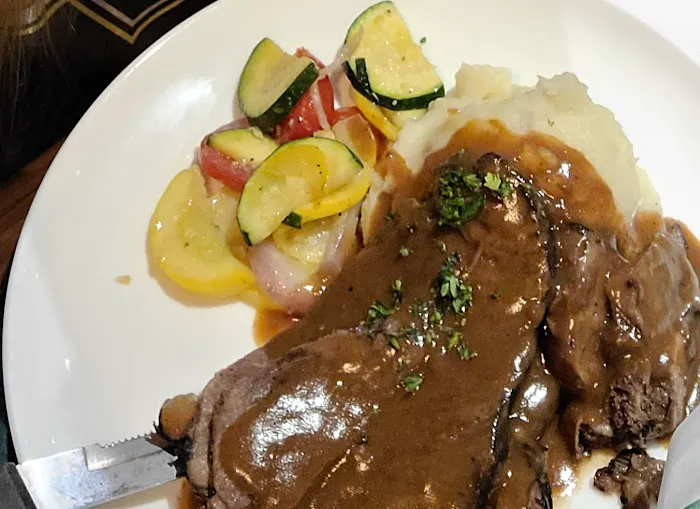 Emerald Restaurant 6