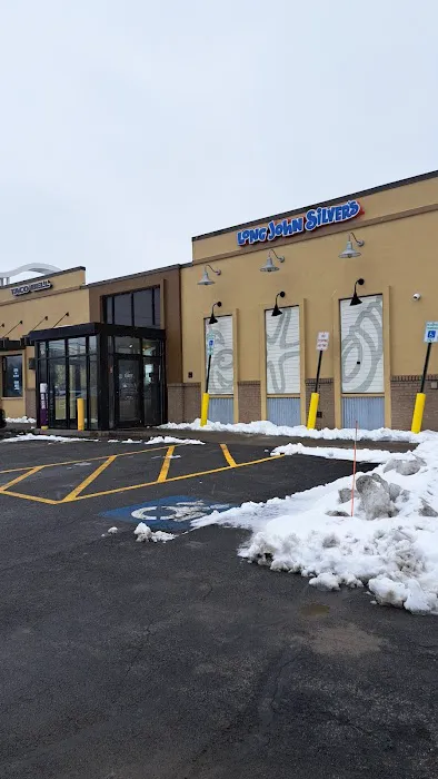 Long John Silver's | Taco Bell 4