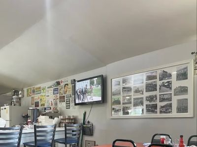 Sheri's Eastside Diner 0