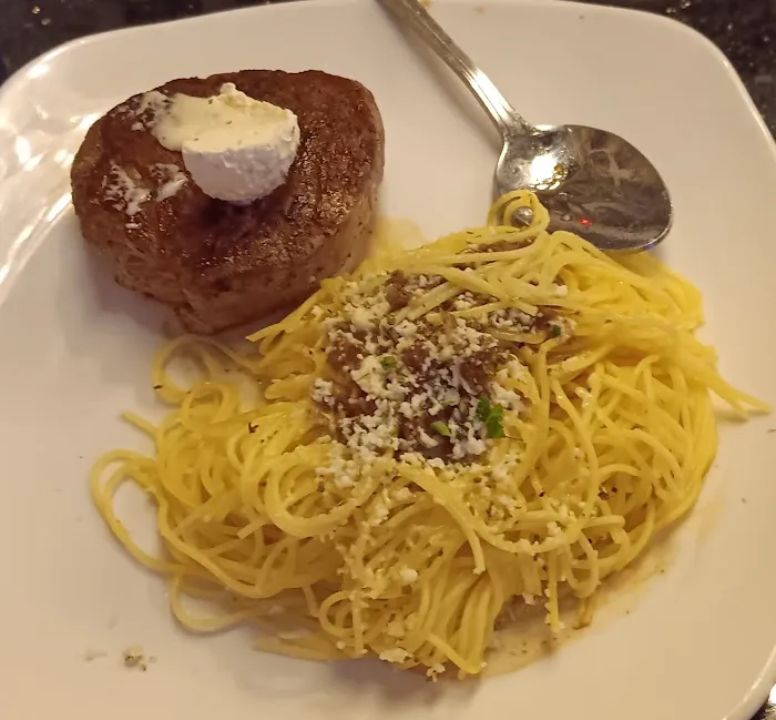 Delmonico’s Italian Steakhouse 4