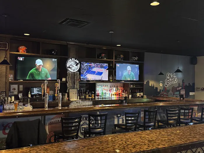 Old School Bar & Grill 1