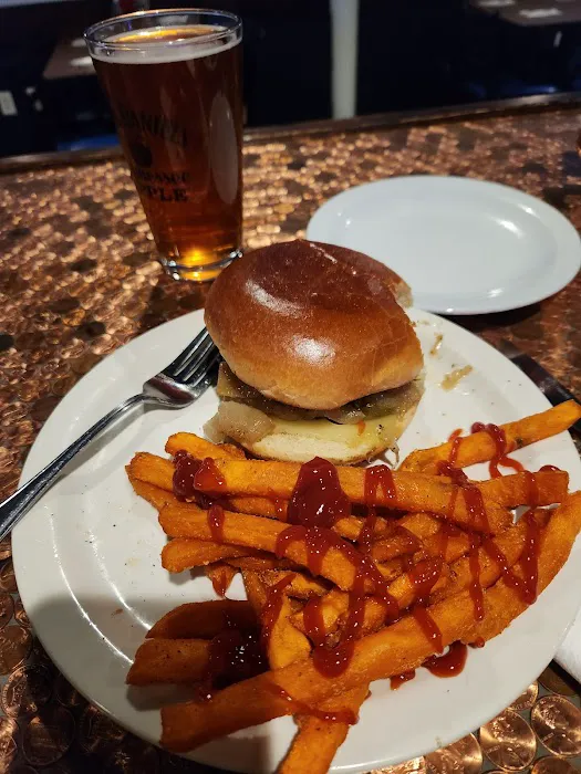 Old School Bar & Grill 3