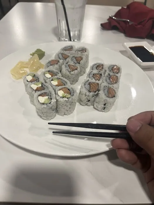 Firudo Asian Food & Bar 食为天餐厅 1
