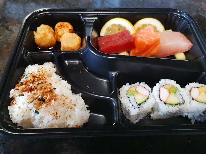 Firudo Asian Food & Bar 食为天餐厅 4
