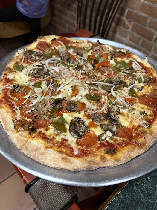 Avicolli's Pizza 14