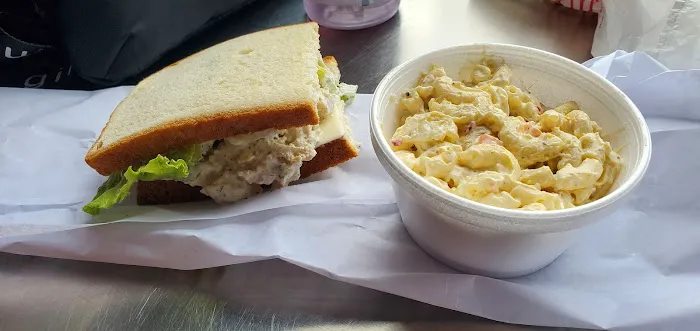Shorty's Deli 5