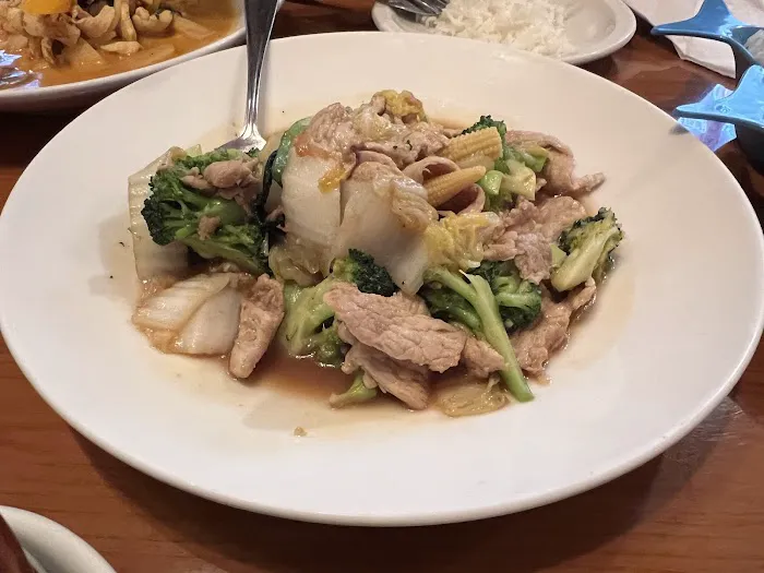 Thai Love NY 9