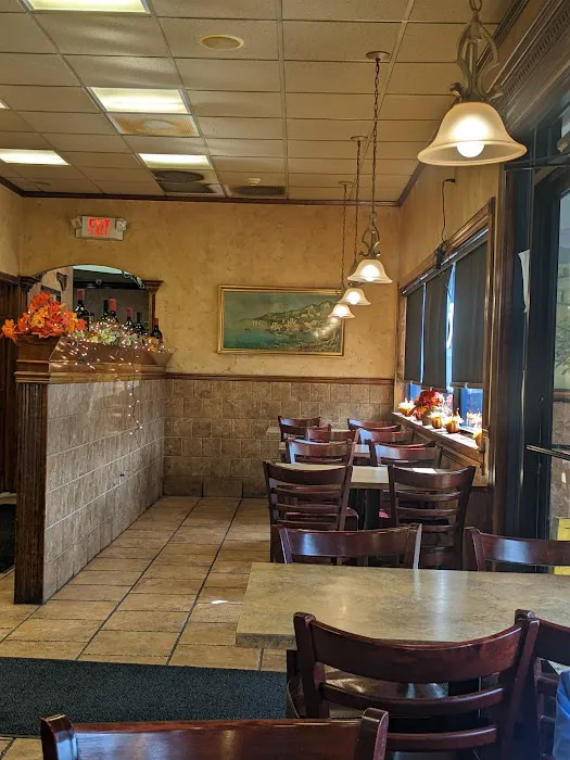 Sorrento Pizzeria & Restaurant 4