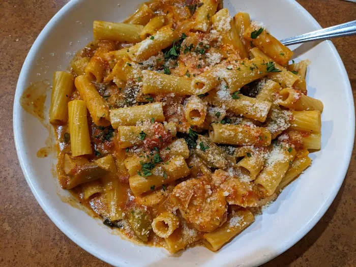 Sorrento Pizzeria & Restaurant 8