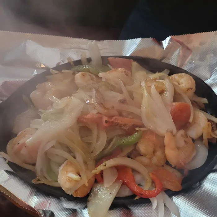 Tren De Villa Mexican Restaurant 5