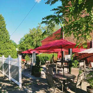 Canal Side Inn 3
