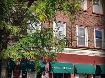 Canal Side Inn 0