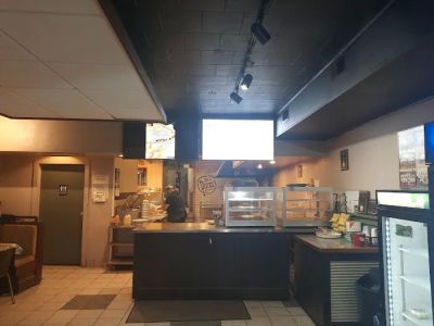 Ed's Pizza Place 0